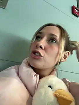 M1ssyk1ssy online show from January 7, 2025, 6:14 pm