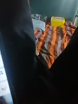 ALEX-BHASHI online show from October 26, 2025, 3:01 pm