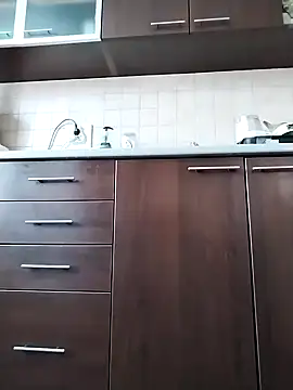 Snapshot of ladyrrr chatting on March 12, 2026, 7:34 am ladyrrr online show from March 12, 2026, 7:34 am