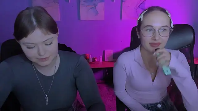 nikole kitt online show from February 25, 2026, 9:36 pm