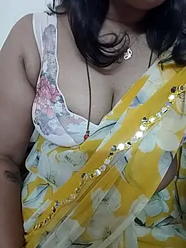 gaurika18 online show from September 9, 2025, 6:23 am