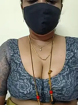 gaurika18 online show from September 18, 2025, 1:25 pm