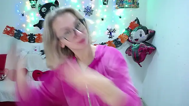 VasilisaSii online show from October 18, 2025, 5:09 am