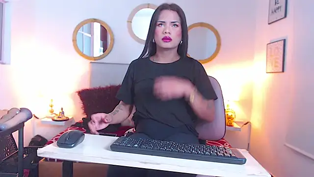 Snapshot of zoe_hecate_sexx chatting on February 19, 2026, 9:50 am zoe hecate sexx online show from February 19, 2026, 9:50 am