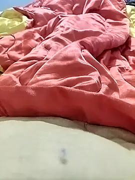 luckylads0037 online show from February 20, 2026, 5:04 pm