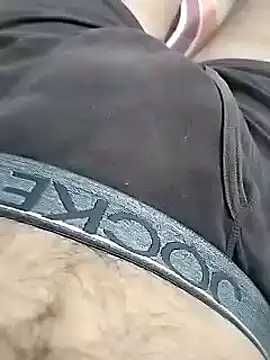 luckylads0037 online show from March 15, 2025, 5:37 pm