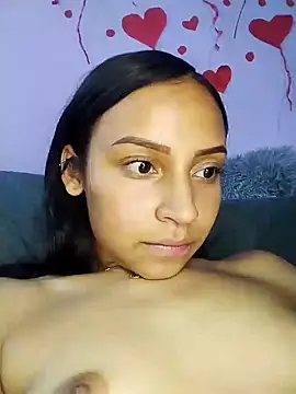 emma ambar online show from February 18, 2025, 3:31 am