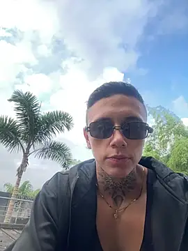 Snapshot of _PhillipBrown chatting on January 11, 2025, 12:18 pm PhillipBrown online show from January 11, 2025, 12:18 pm