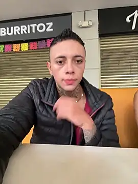 Snapshot of _PhillipBrown chatting on February 10, 2025, 1:11 pm PhillipBrown online show from February 10, 2025, 1:11 pm