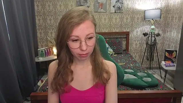 Snapshot of Lill_Mary chatting on March 28, 2026, 2:34 am Lill Mary online show from March 28, 2026, 2:34 am