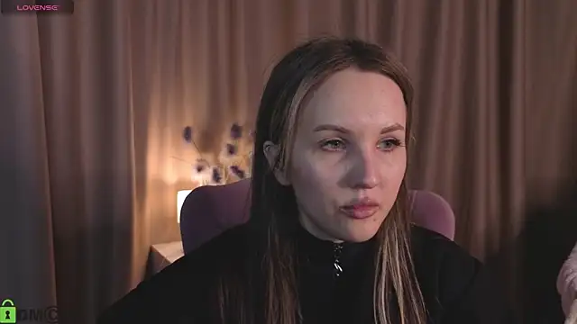 Snapshot of Wendy_mm chatting on May 21, 2026, 8:44 am Wendy mm online show from May 21, 2026, 8:44 am