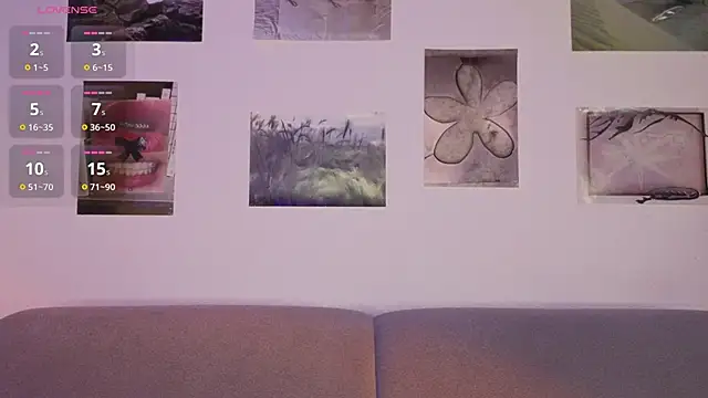 SofiaSimons online show from December 23, 2025, 3:17 am