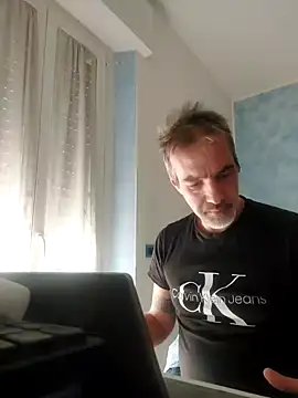 Marcolino183 online show from March 19, 2025, 2:24 pm