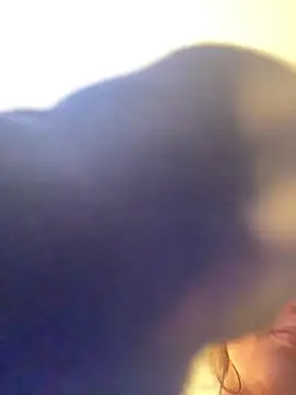 baby lizy online show from December 19, 2025, 2:41 pm