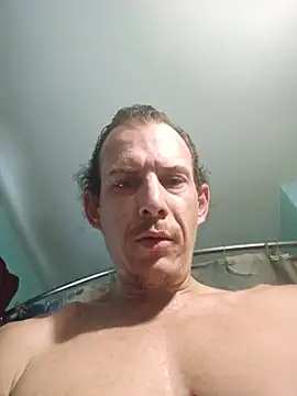 froggymclovin222 online show from July 3, 2026, 10:38 pm