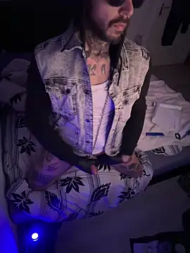 LuggiJack online show from December 30, 2024, 5:58 am