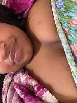 Snapshot of vic_pretynhaa chatting on January 29, 2025, 5:24 pm vic pretynhaa online show from January 29, 2025, 5:24 pm