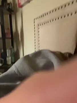 papsmirf   online show from February 24, 2026, 7:04 pm