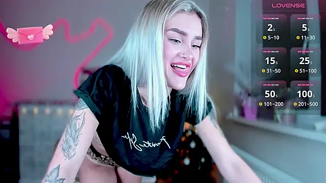  Ravenaa online show from December 12, 2024, 2:00 pm