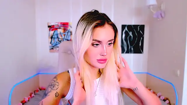  Ravenaa online show from October 4, 2025, 11:56 am