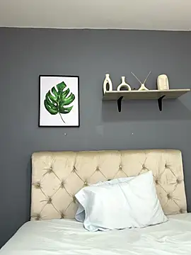 Soe Lara online show from September 24, 2025, 11:06 am