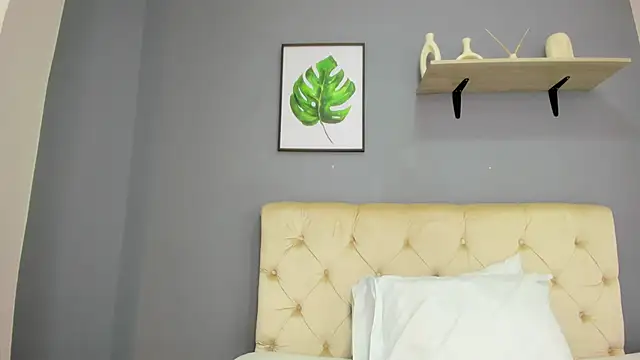 Soe Lara online show from September 19, 2025, 11:25 am