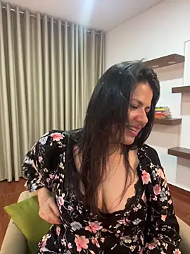 Alice Biel online show from March 1, 2025, 1:32 am