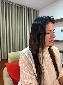 Alice Biel online show from February 26, 2025, 12:52 am