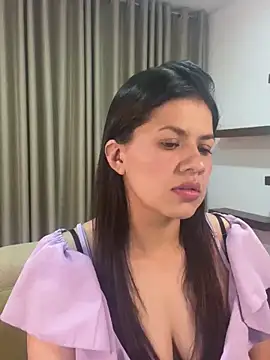 Alice Biel online show from March 22, 2025, 1:54 am