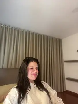 Alice Biel online show from June 4, 2026, 2:38 am
