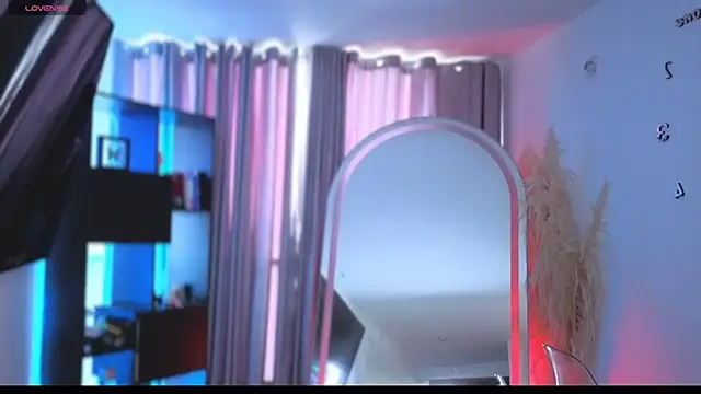 sexfire lalita online show from December 19, 2025, 8:55 pm