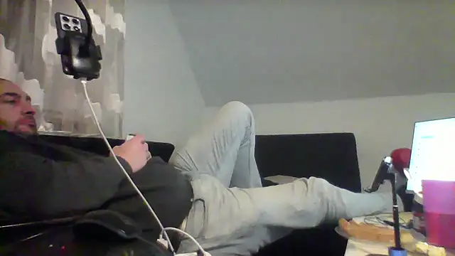 NewyorkDimi online show from December 2, 2025, 1:06 am