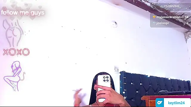 andreaxdol online show from February 12, 2026, 4:45 am