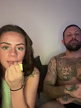 Charliefuckscam online show from December 15, 2024, 10:04 pm
