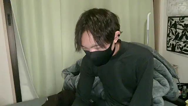 UKI06 online show from December 16, 2024, 12:49 pm