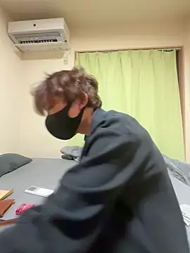 UKI06 online show from March 13, 2026, 1:38 pm