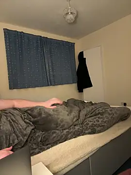 Snapshot of DaddyTopBruno chatting on March 12, 2025, 8:41 pm DaddyTopBruno online show from March 12, 2025, 8:41 pm