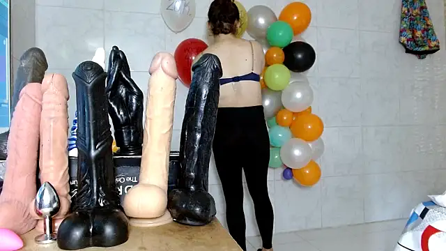 smithdara online show from October 24, 2025, 8:52 pm