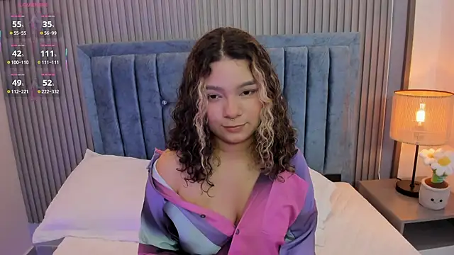 pretty sunlight  online show from June 26, 2026, 1:33 am