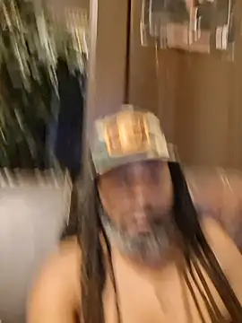 Snapshot of Dabestyet98 chatting on October 28, 2025, 9:41 am Dabestyet98 online show from October 28, 2025, 9:41 am