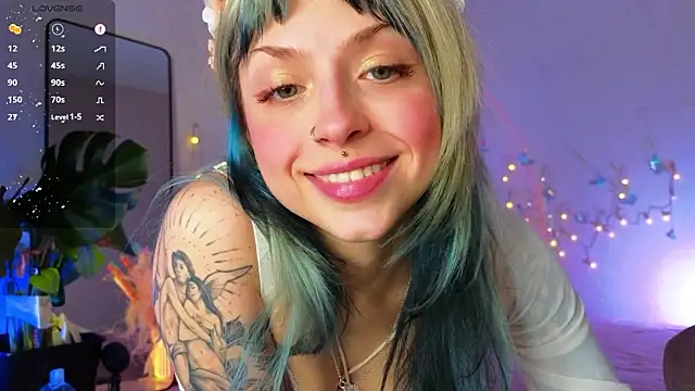 lavenderluxe online show from March 7, 2026, 8:21 am