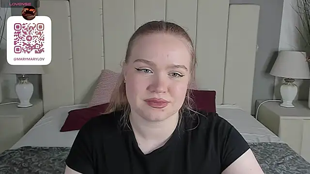 Snapshot of marydoji chatting on January 18, 2025, 12:57 am marydoji online show from January 18, 2025, 12:57 am