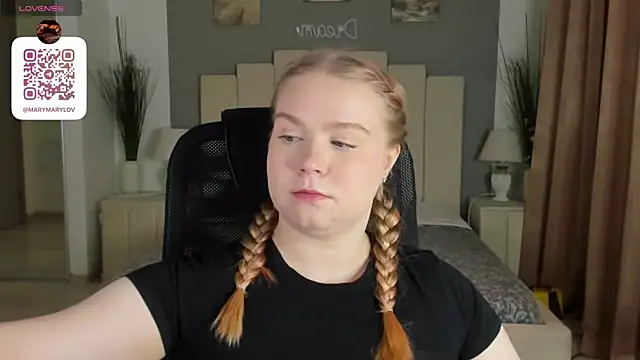 Snapshot of marydoji chatting on January 23, 2025, 7:18 pm marydoji online show from January 23, 2025, 7:18 pm