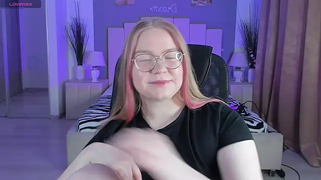 Snapshot of marydoji chatting on January 7, 2025, 7:06 pm marydoji online show from January 7, 2025, 7:06 pm