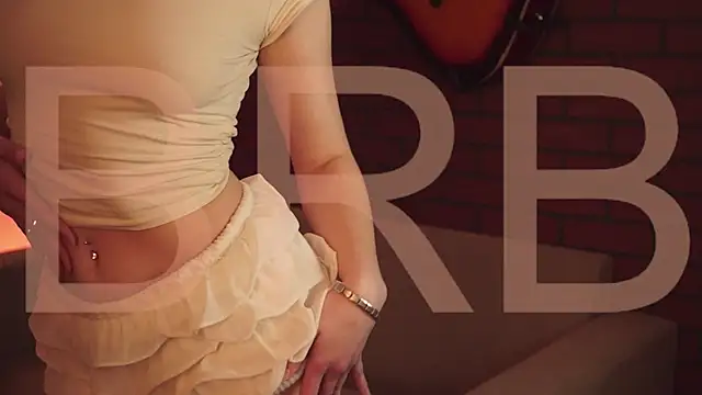 EllieCutes online show from November 3, 2025, 5:12 am