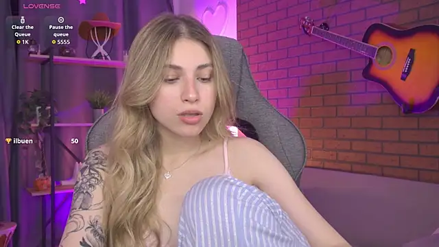 EllieCutes online show from July 21, 2026, 8:37 am