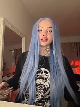 madelinexx online show from February 12, 2026, 10:37 am