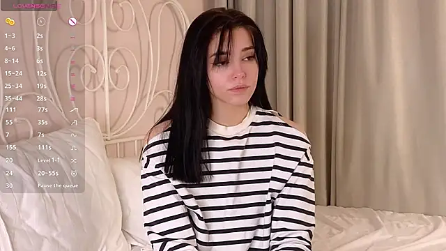 WildaBendell online show from February 23, 2025, 5:18 pm