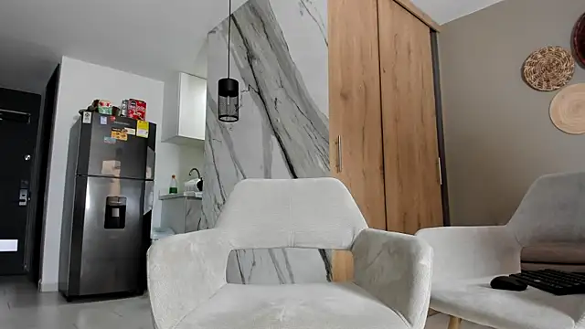 Snapshot of Huge_latin_cock chatting on February 10, 2025, 2:26 pm Huge latin cock online show from February 10, 2025, 2:26 pm