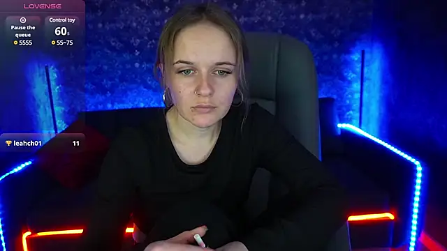 Snapshot of MaribelRiverr_ chatting on February 6, 2025, 9:22 am MaribelRiverr online show from February 6, 2025, 9:22 am